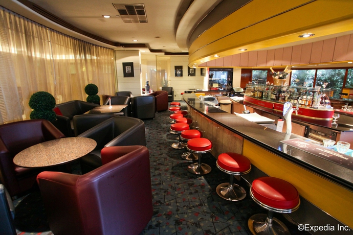 Imagen del bar/restaurante del Hotel Copthorne King's Hotel Singapore. Foto 2