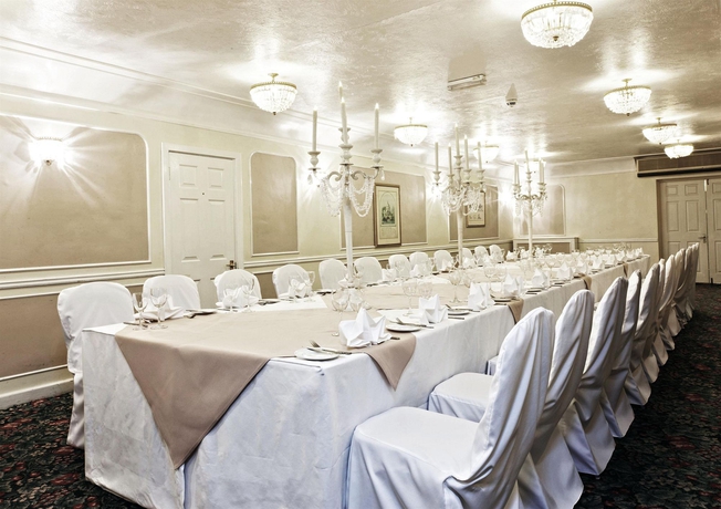 Imagen de los interiores del Hotel Copthorne London Gatwick. Foto 6
