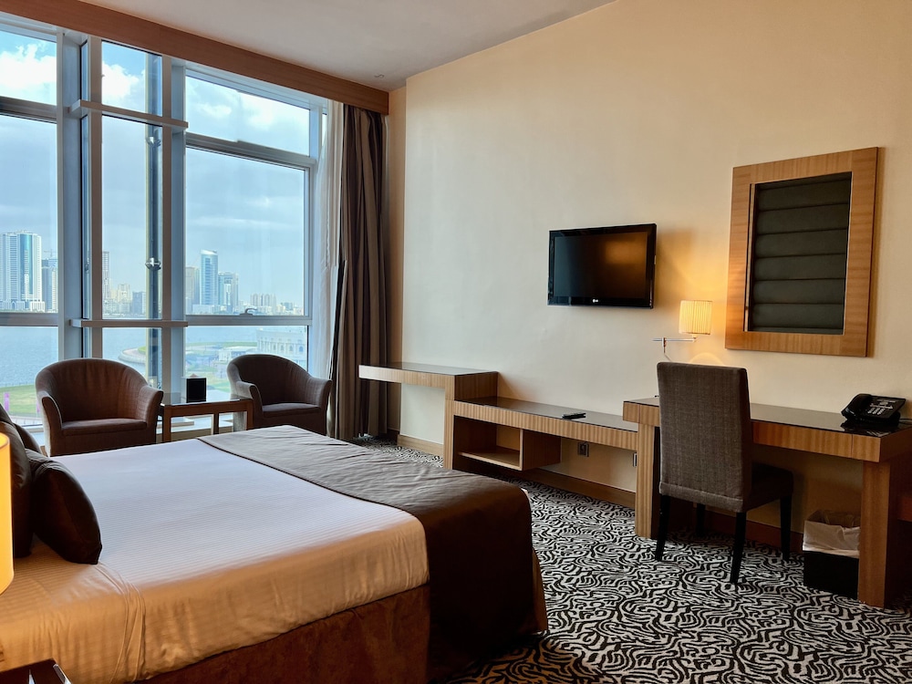 Imagen de la habitación del Hotel Copthorne Sharjah. Foto 17