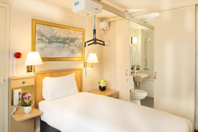 Imagen de la habitación del Hotel Copthorne Tara London Kensington. Foto 4