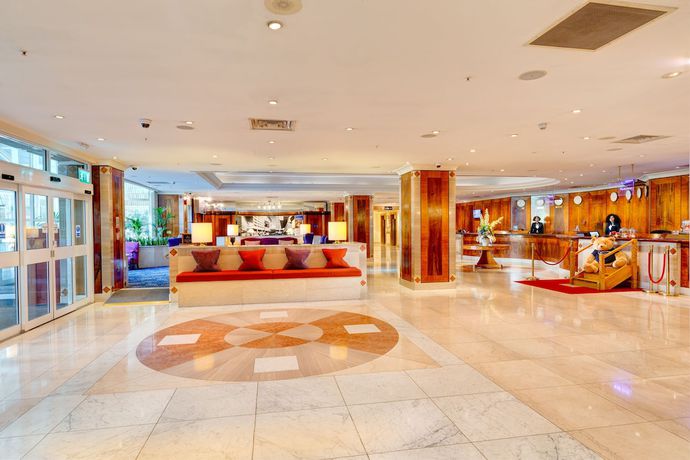 Imagen de los interiores del Hotel Copthorne Tara London Kensington. Foto 16