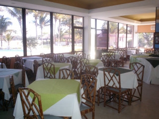 Imagen de los interiores del Hotel Coqueiral Praia Hotel. Foto 12