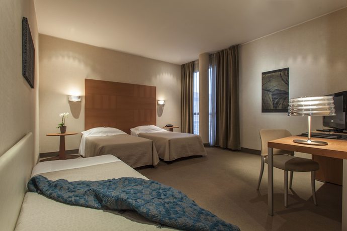 Imagen de la habitación del Hotel Cora, Carate Brianza. Foto 15