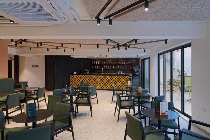 Imagen del bar/restaurante del Hotel Cora Sun Apart- Hotel. Foto 3