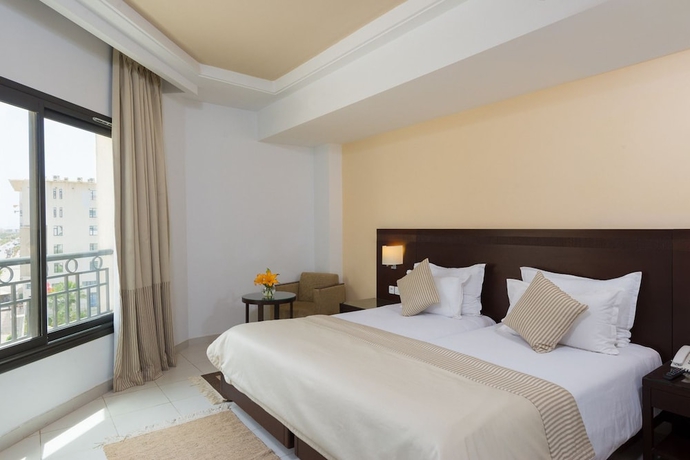 Imagen de la habitación del Hotel Corail Suites. Foto 3