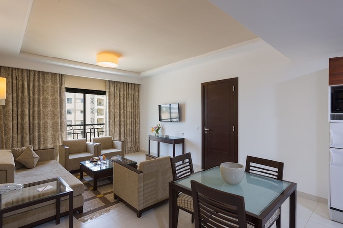 Imagen de la habitación del Hotel Corail Suites. Foto 8