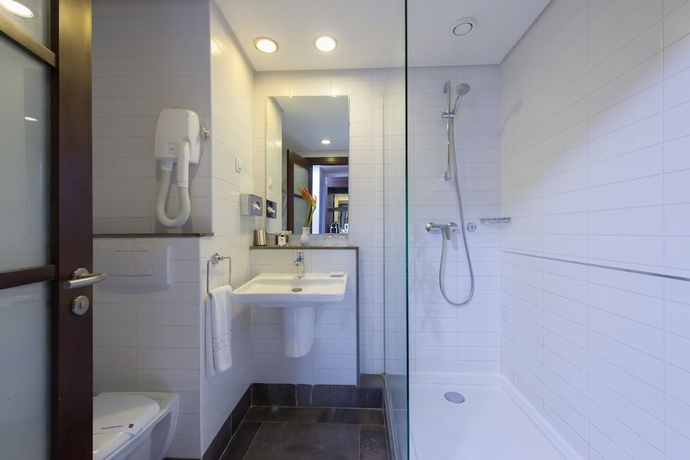 Imagen de la habitación del Hotel Corail Suites. Foto 16