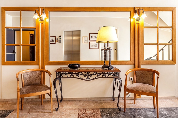 Imagen de los interiores del Hotel Coral Athens. Foto 11