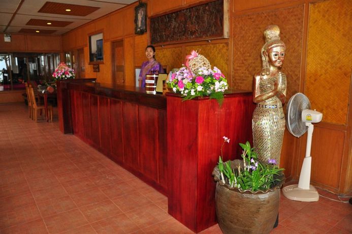 Imagen de la habitación del Hotel Coral Bangsaphan. Foto 4