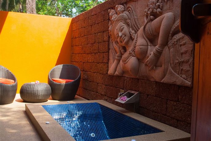 Imagen de los exteriores del Hotel Coral Bangsaphan. Foto 10