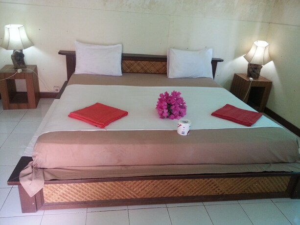 Imagen general del Hotel Coral Beach 2 Bungalow. Foto 11