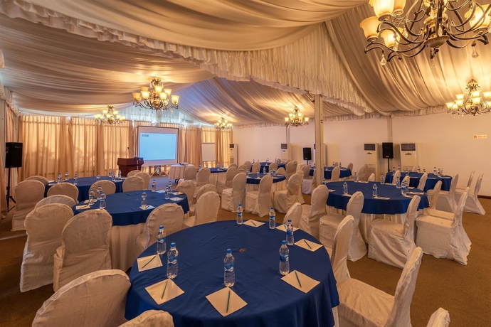 Imagen de los interiores del Hotel Coral Beach Hotel Dar Es Salaam. Foto 12