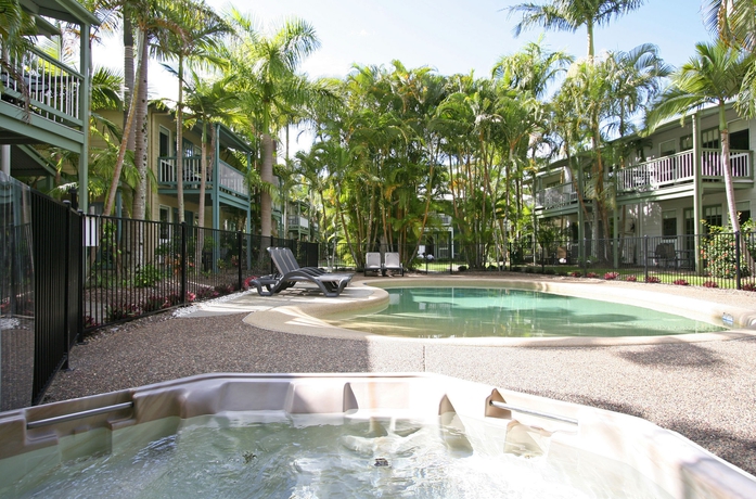Imagen de los exteriores del Hotel Coral Beach Noosa Resort. Foto 10
