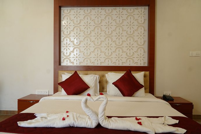 Imagen de la habitación del Hotel Coral Beach Resort. Foto 2