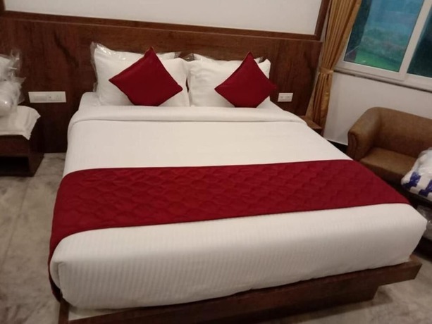 Imagen de la habitación del Hotel Coral Beach Resort. Foto 7