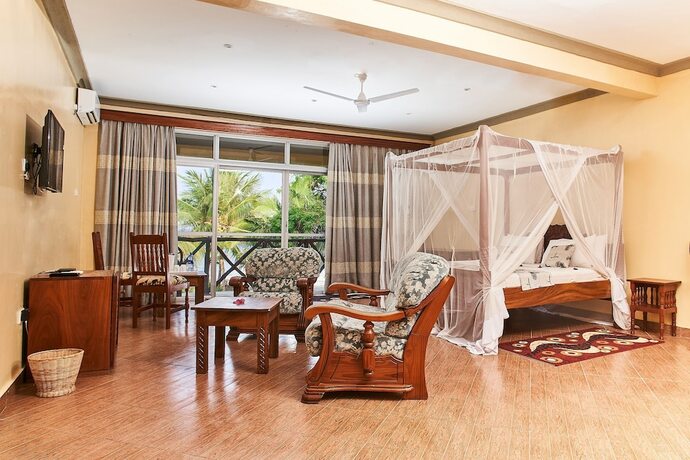 Imagen de la habitación del Hotel Coral Beach Resort, Playa Diani. Foto 11