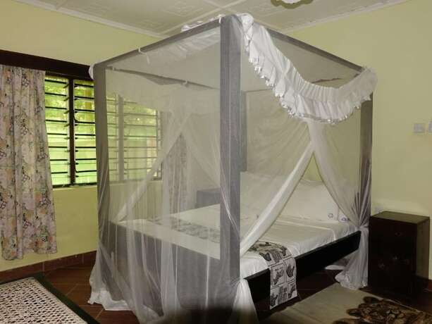 Imagen de la habitación del Hotel Coral Beach Resort, Playa Diani. Foto 16