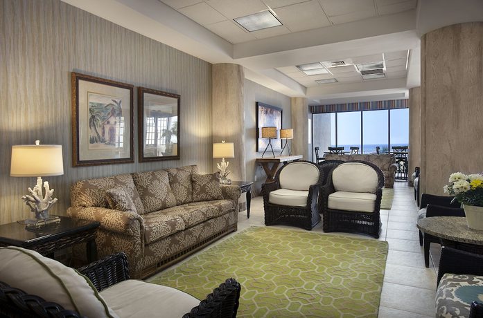 Imagen de los interiores del Hotel Coral Beach Resort and Suites. Foto 19