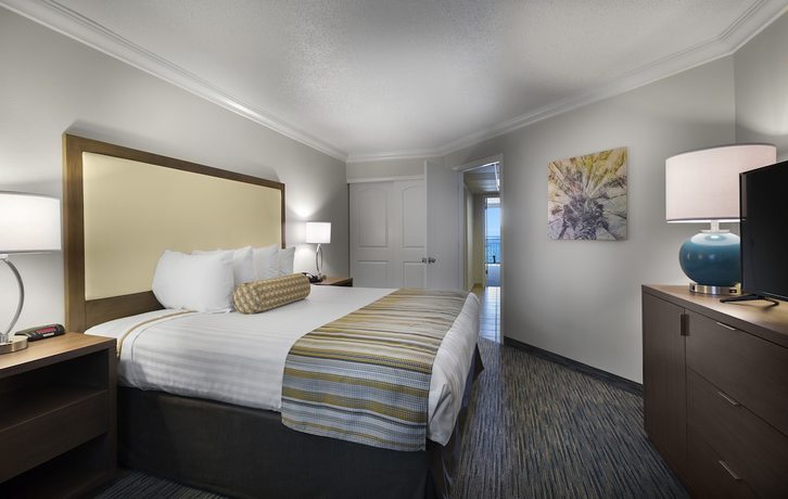 Imagen de la habitación del Hotel Coral Beach Resort and Suites. Foto 17