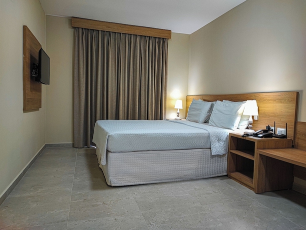 Imagen de la habitación del Hotel Coral Beach, Tamandar&eacute;. Foto 2
