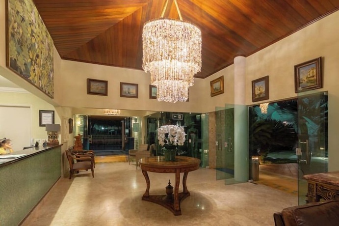 Imagen de los interiores del Hotel Coral Beach, Tamandar&eacute;. Foto 16