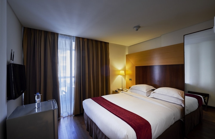 Imagen de la habitación del Hotel Coral Beach and Resort Beirut. Foto 7