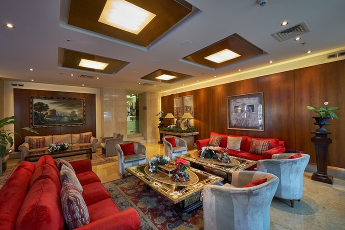 Imagen del bar/restaurante del Hotel Coral Beach and Resort Beirut. Foto 2