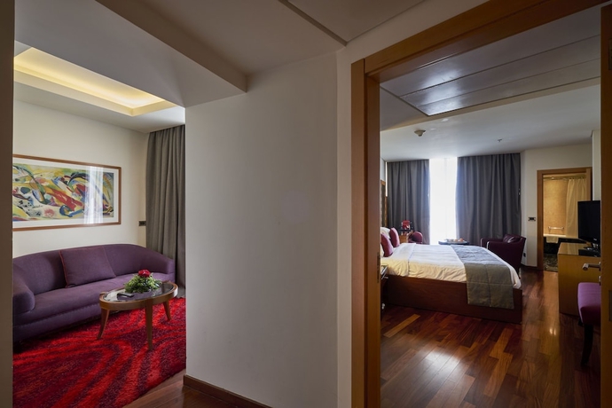 Imagen de la habitación del Hotel Coral Beach and Resort Beirut. Foto 14