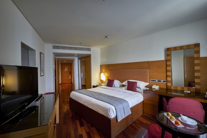 Imagen de la habitación del Hotel Coral Beach and Resort Beirut. Foto 16