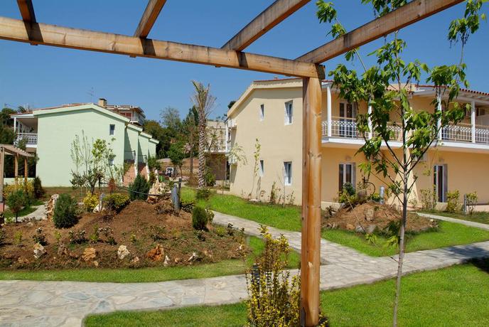 Imagen general del Hotel Coral Blue Beach. Foto 10