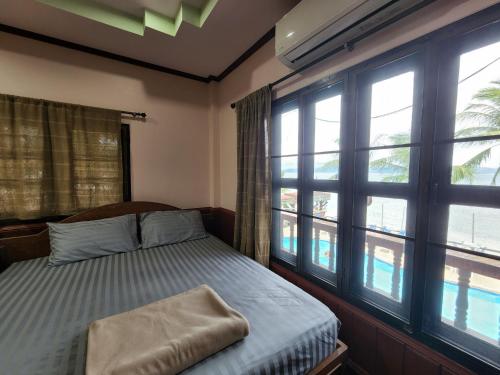 Imagen general del Hotel Coral Bungalows, Ban Haad Rin. Foto 1