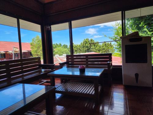Imagen general del Hotel Coral Bungalows, Ban Haad Rin. Foto 8