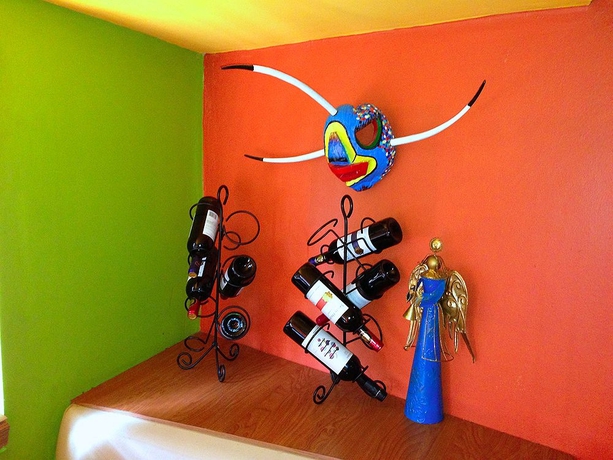 Imagen de los interiores del Hotel Coral By The Sea. Foto 14