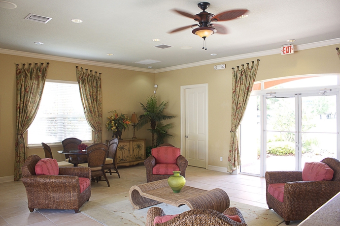 Imagen de los interiores del Hotel Coral Cay Resort by Sky Hotels & Resorts. Foto 11