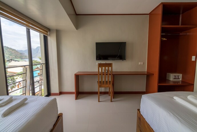 Imagen de la habitación del Hotel Coral Cliff. Foto 11
