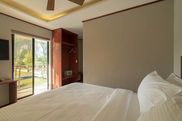 Imagen de la habitación del Hotel Coral Cliff. Foto 18