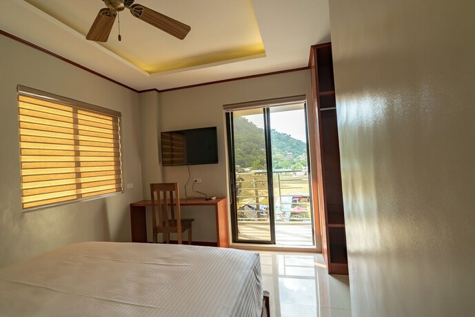 Imagen de la habitación del Hotel Coral Cliff. Foto 28