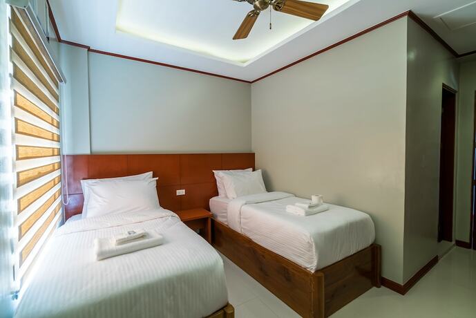 Imagen general del Hotel Coral Cliff Hotel. Foto 8