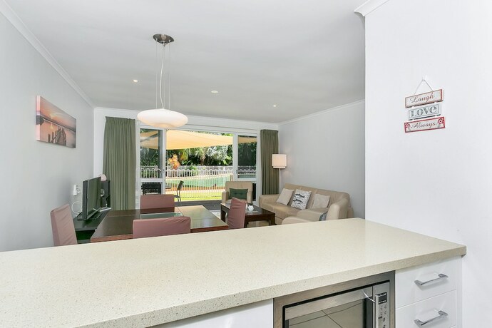Imagen general del Hotel Coral Coast Resort Apartment. Foto 11