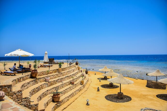 Imagen general del Hotel Coral Garden Beach Resort. Foto 10