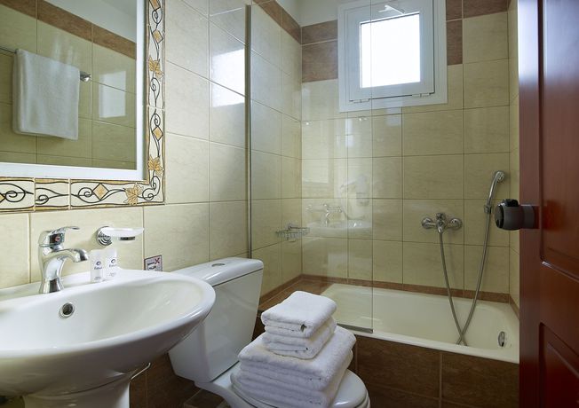 Imagen de los exteriores del Hotel Coral - Hotelia Hospitality Group. Foto 14