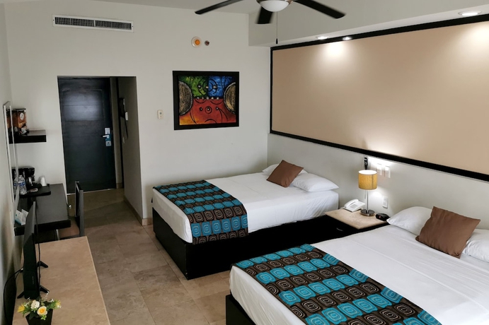 Imagen de la habitación del Hotel Coral Island. Foto 6