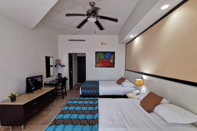 Imagen de la habitación del Hotel Coral Island. Foto 7