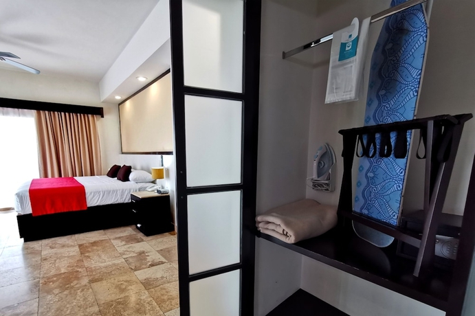 Imagen de la habitación del Hotel Coral Island. Foto 9