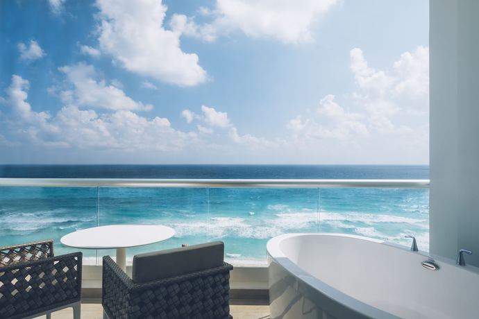 Imagen de la habitación del Hotel Coral Level at Iberostar Selection Cancun. Foto 12