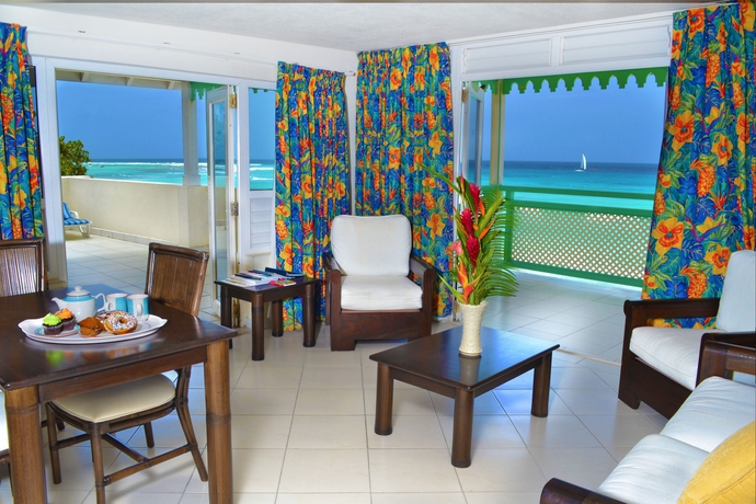 Imagen de los interiores del Hotel Coral Mist Beach. Foto 8