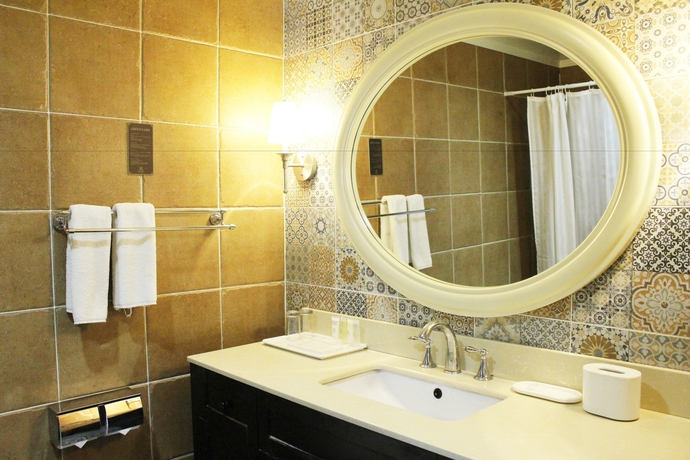 Imagen de la habitación del Hotel Coral Ocean Resort. Foto 7