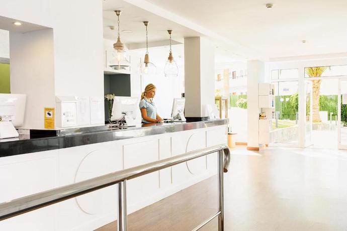 Imagen general del Hotel Coral Ocean View (only Adults). Foto 3