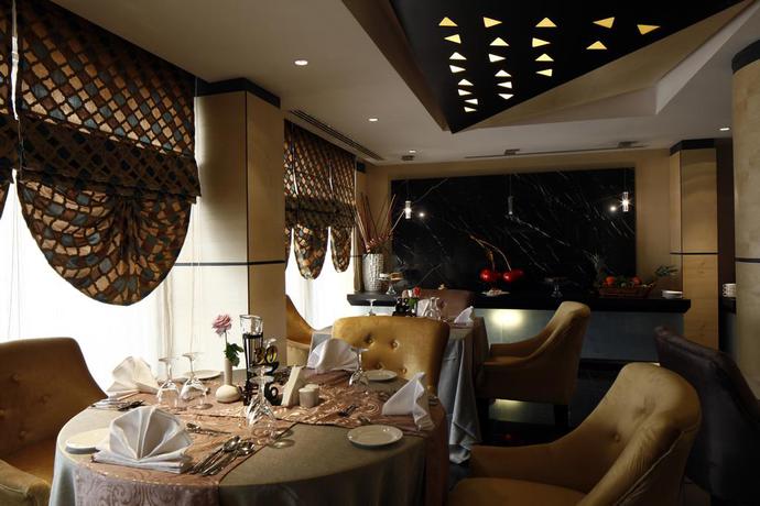 Imagen del bar/restaurante del Hotel Coral Olaya. Foto 2