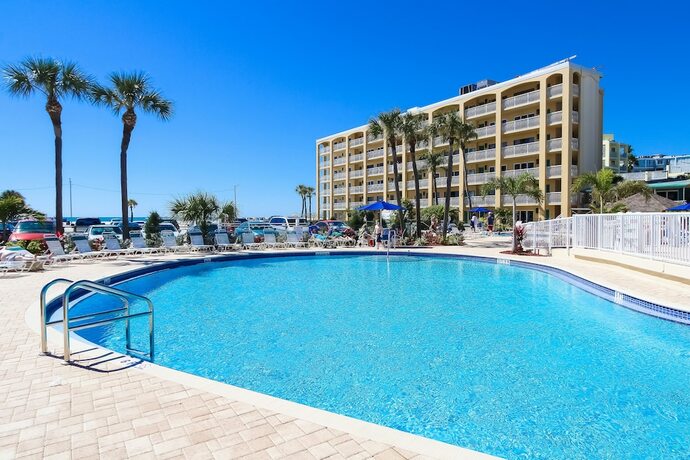 Imagen general del Hotel Coral Reef Beach Resort By Vri Americas. Foto 13